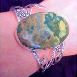 Stunning 925 Sterling Silver Cuff Bracelet